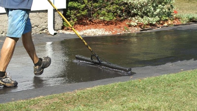 Sealcoating services in Newport News, Virginia